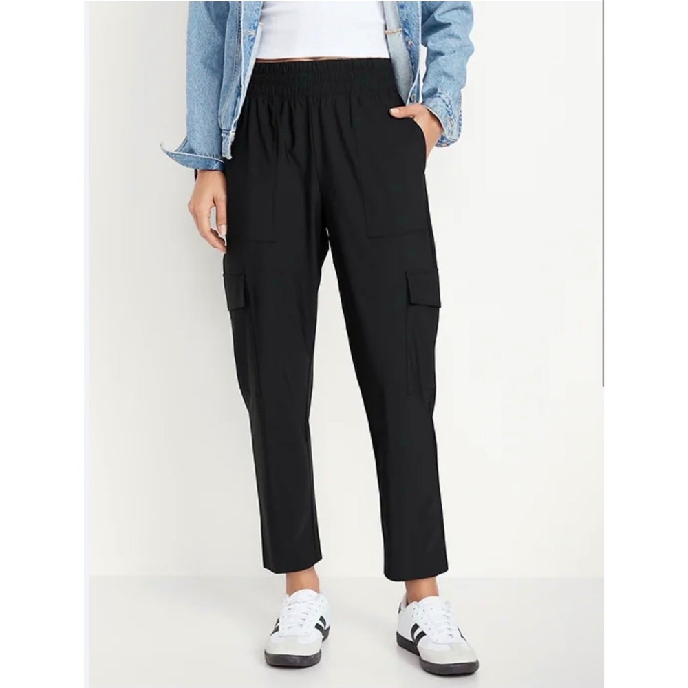 Old Navy High-Waisted SleekTech Cargo Ankle Pants Size Large TALL
